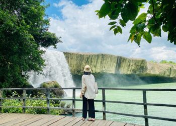 Top 4 suối thác tự nhiên ở Việt Nam đẹp mê hồn